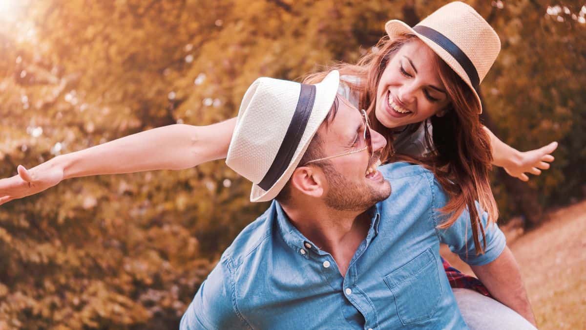 love dating couple romance play