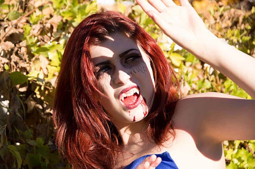 what are vampires traits burn sunlight night darkness